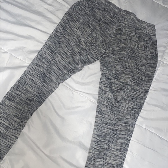 Mossimo joggers - Picture 2 of 3